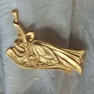 Vintage matte Gold Angel trumpet Pin C S J.D. signed